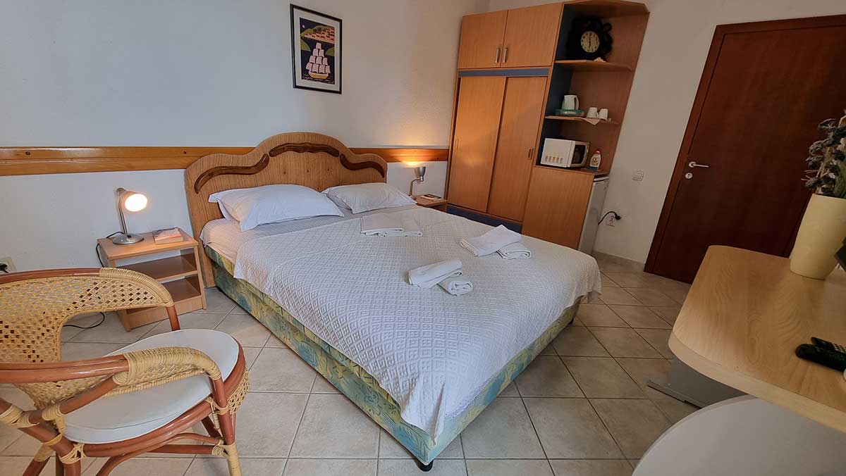 Room 11