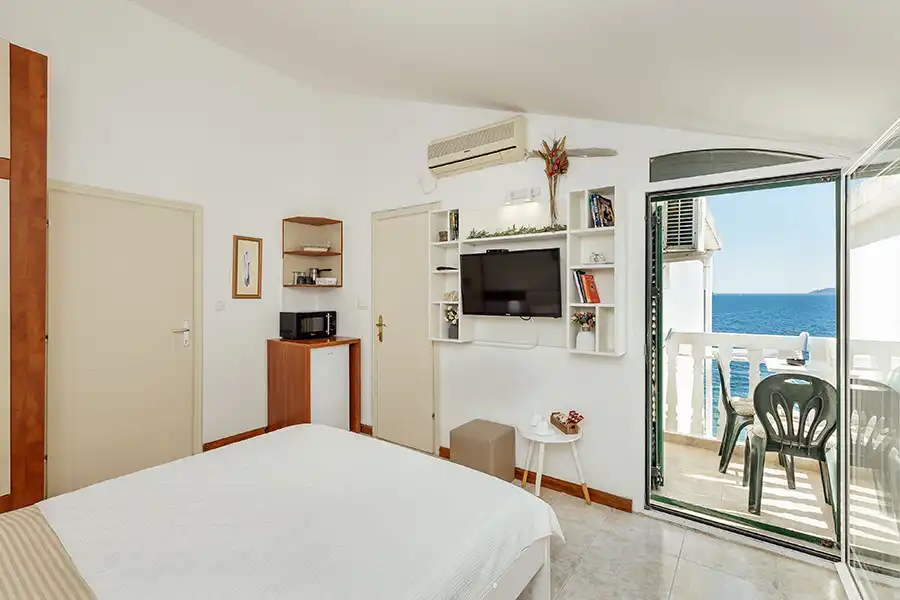 Room 21