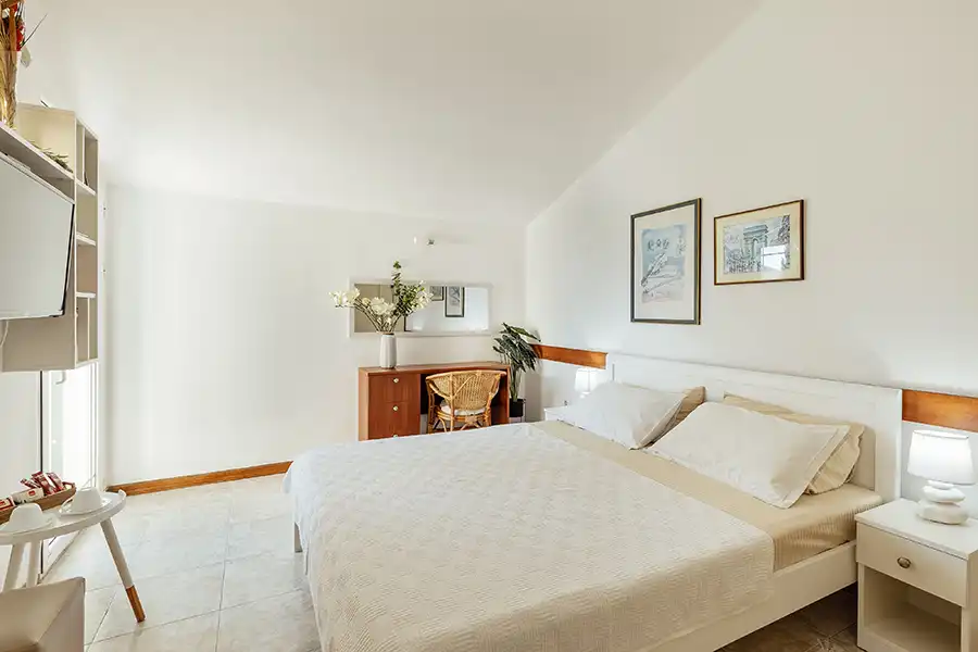 Room 21