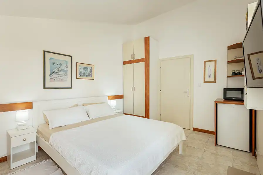 Room 21